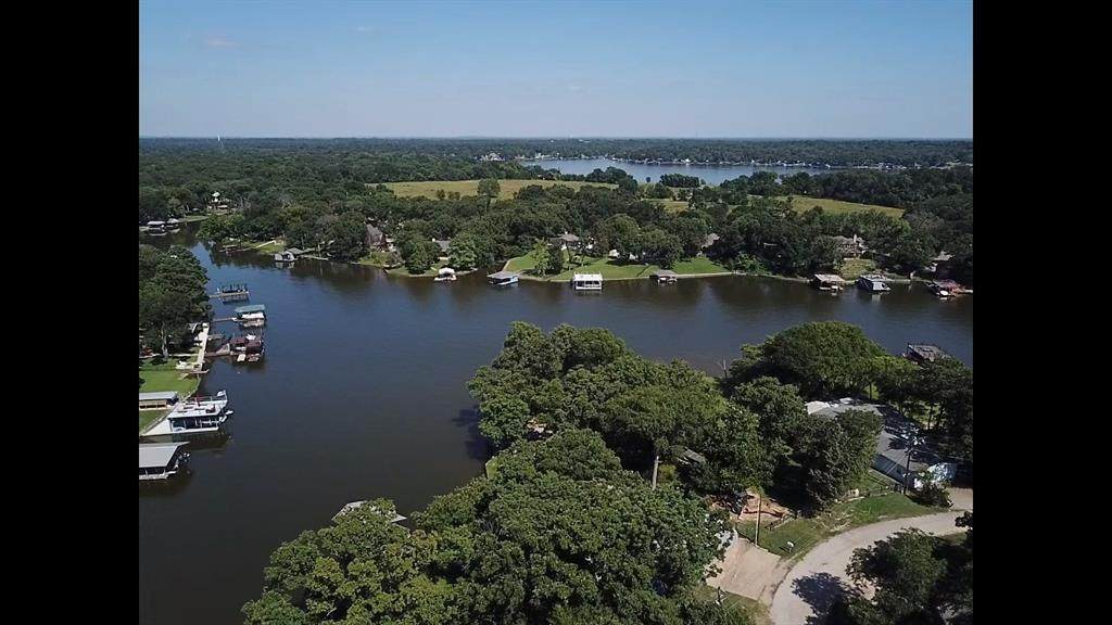 114 Navarro Drive - Photo 1