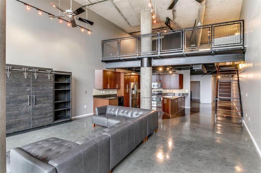 3110 Thomas Avenue - Photo 1