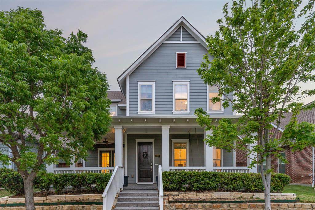 1017 Gardenia Street - Photo 1