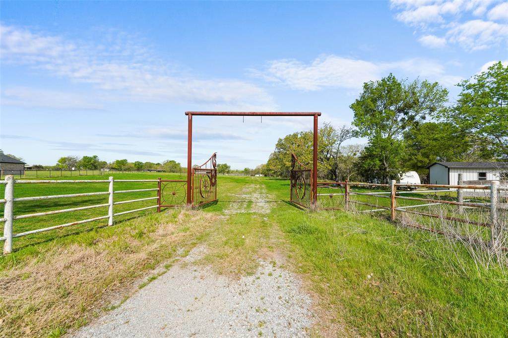 9764 Cr 2422 Road - Photo 1