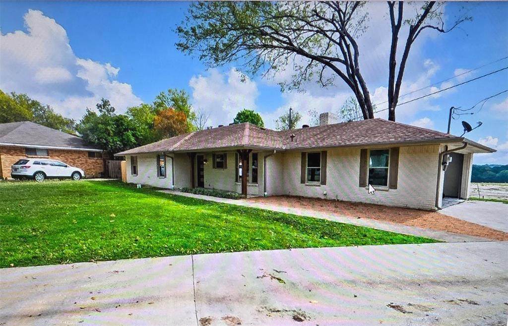 1116 Southwood Drive - Photo 1