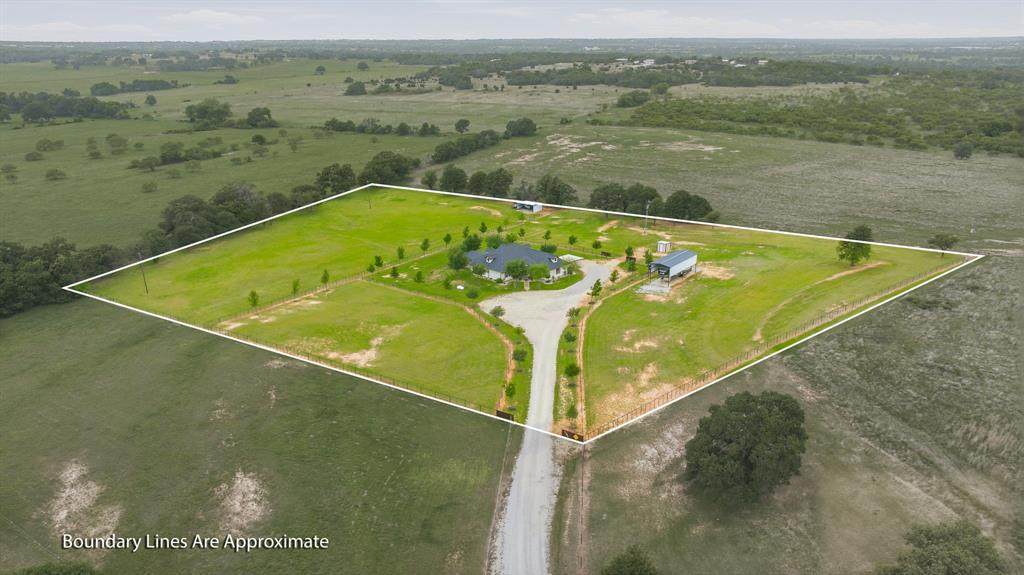 1191 Private Road 1650 - Photo 1
