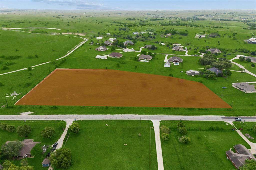 TBD S Fm Road 1187 - Photo 1