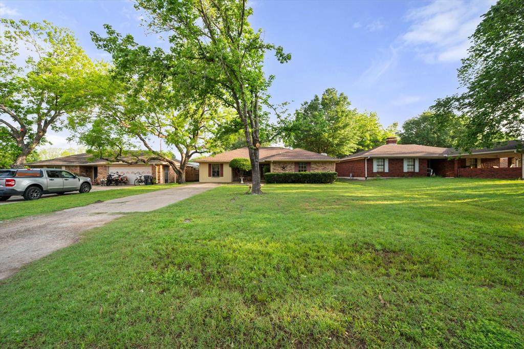 200 Garrity Street - Photo 1
