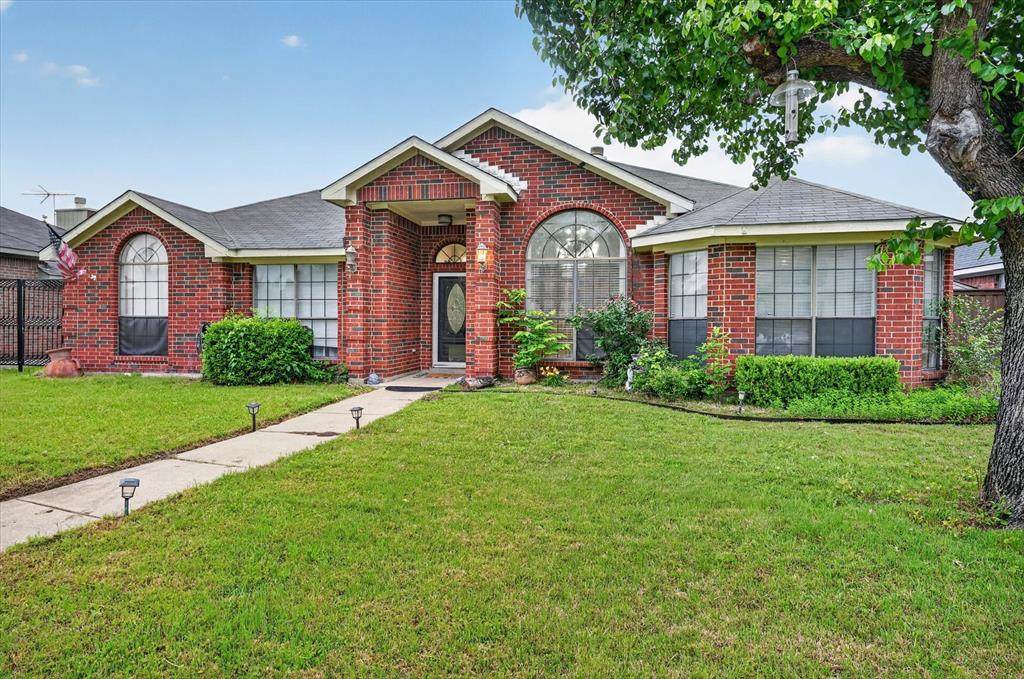 1701 Briargrove Drive - Photo 1