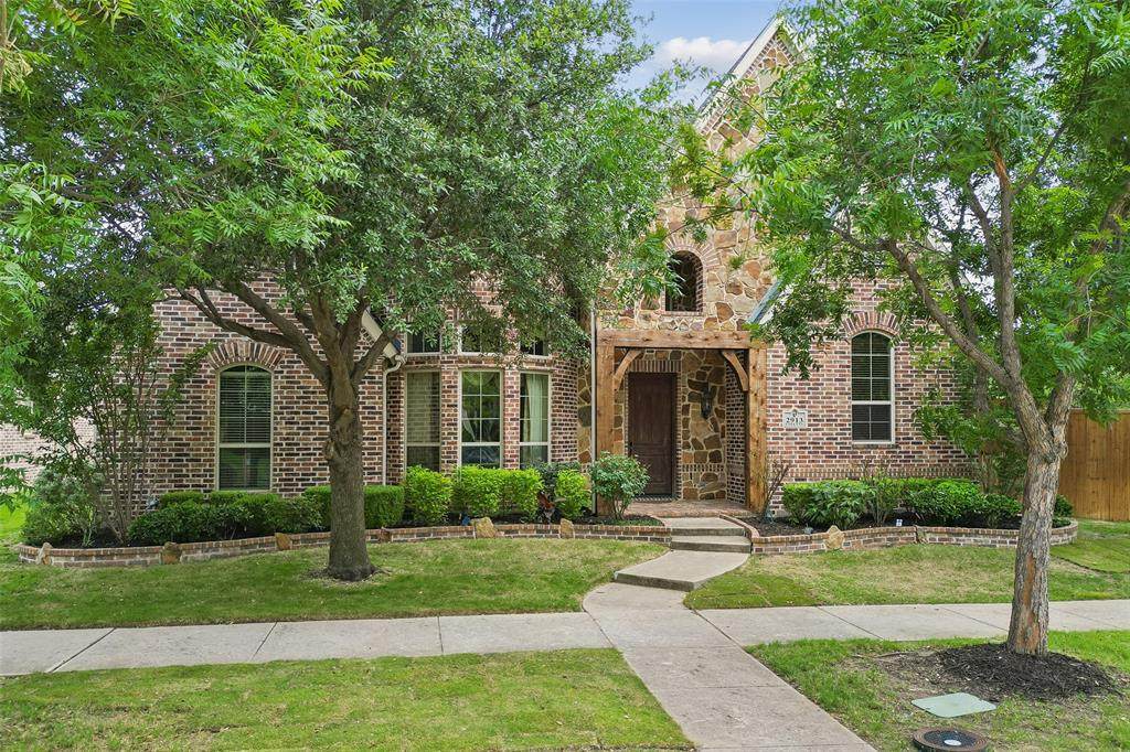 2913 Fayette Trail - Photo 1