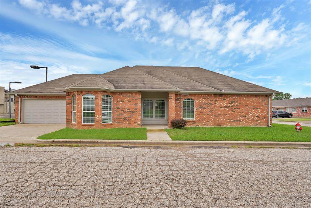 432 Lake Highland Drive - Photo 1