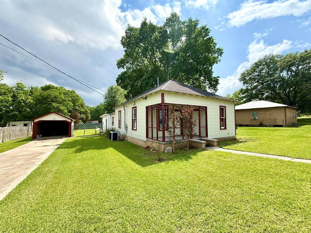 205 Lake Street - Photo 1