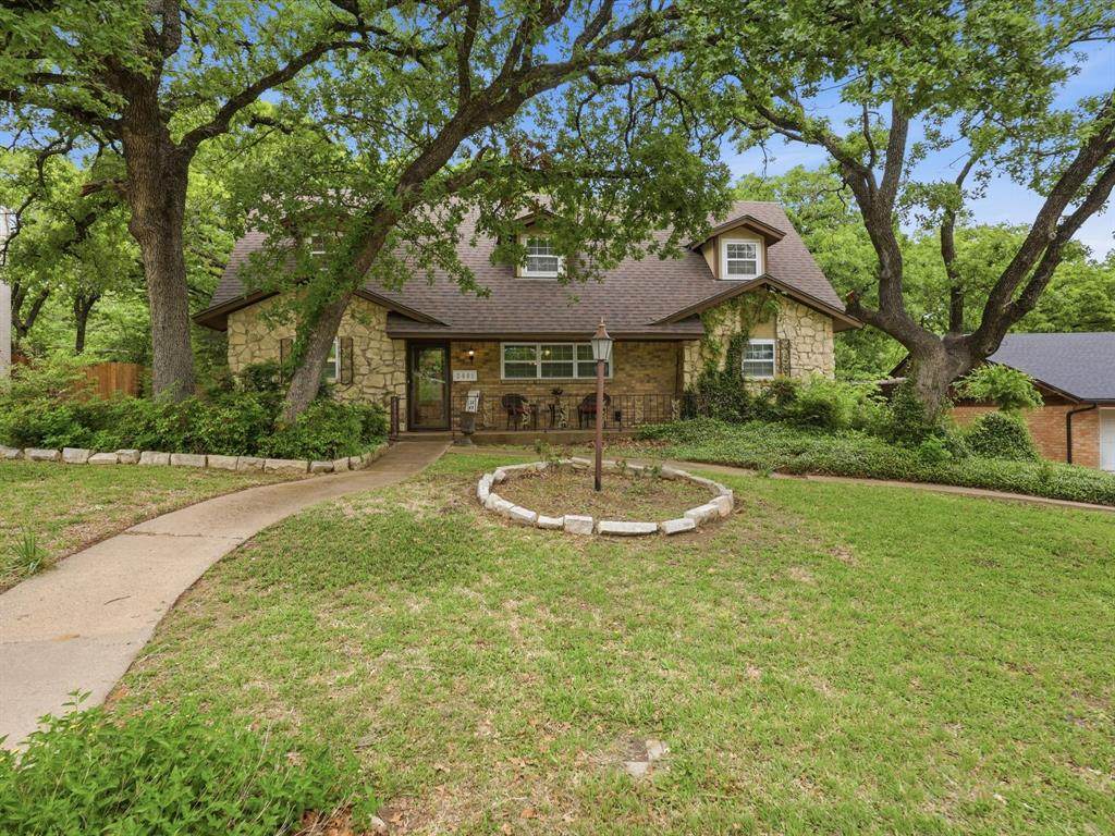 2801 Oak Cliff Lane - Photo 1