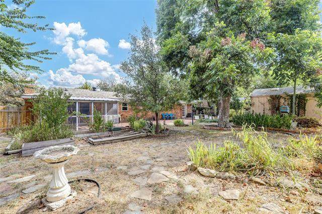 7004 Meadowbrook Drive - Photo 1