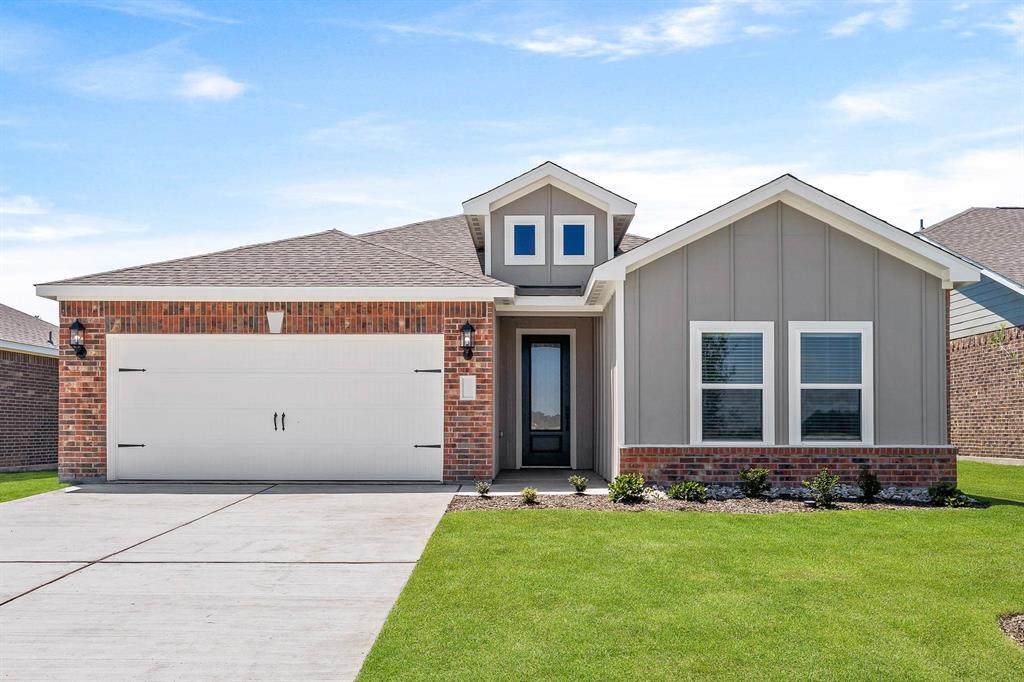 1025 Holly Drive - Photo 1