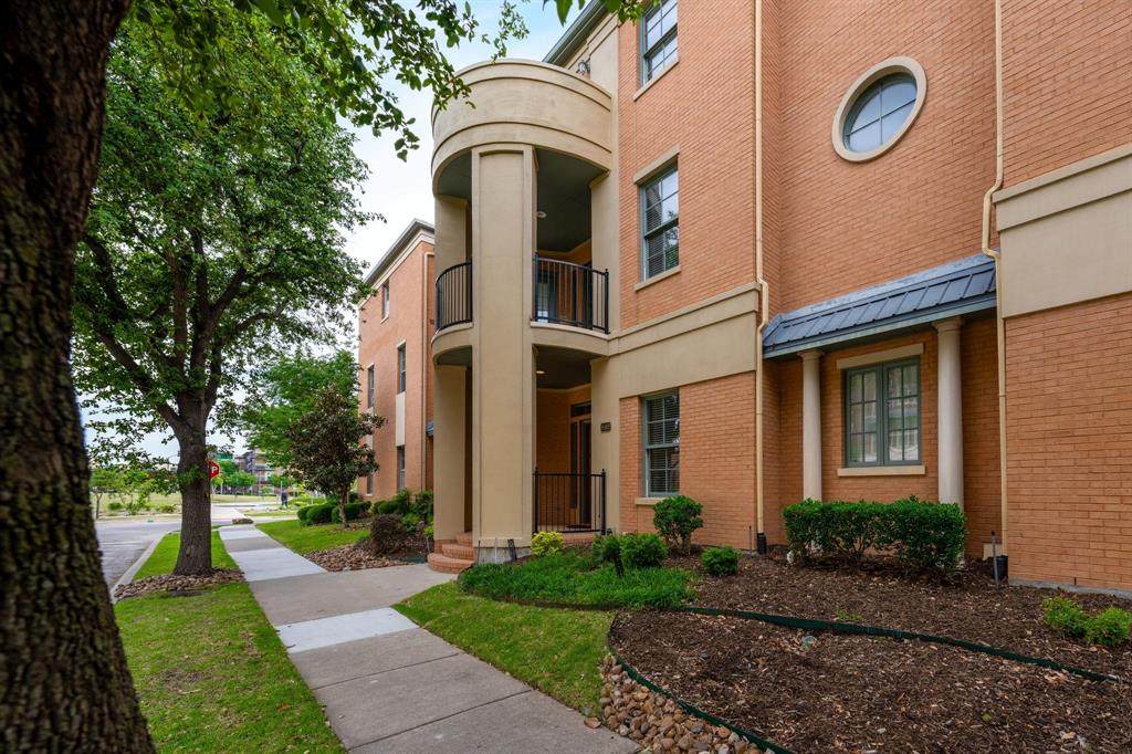 8462 Library Street - Photo 1