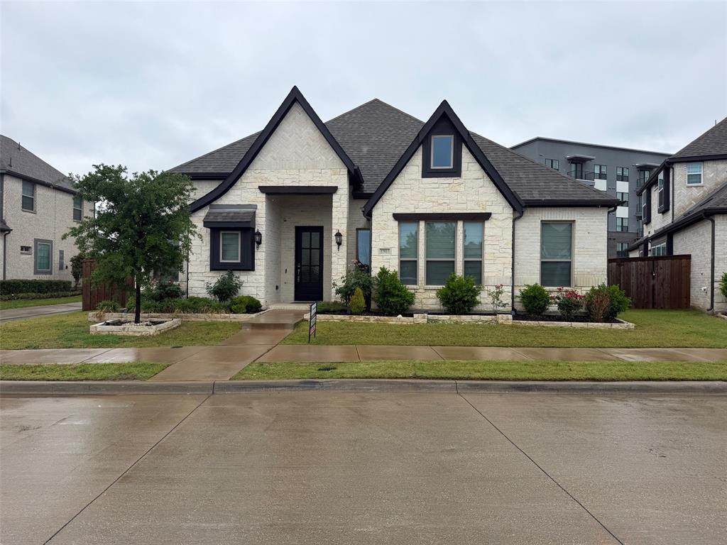 12513 Royal Oaks Lane - Photo 1