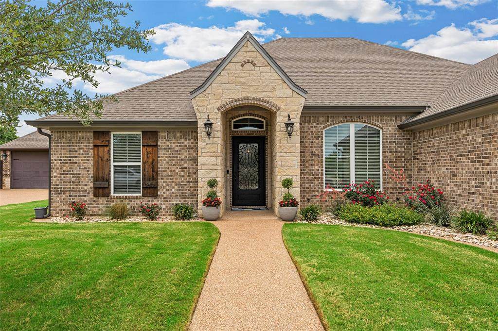 609 Hunton Lane - Photo 1