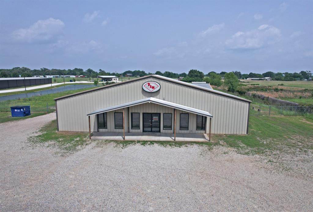 3910 State Highway 154 - Photo 1