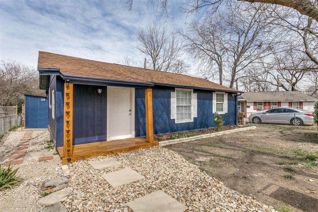 237 Conner Plaza - Photo 1