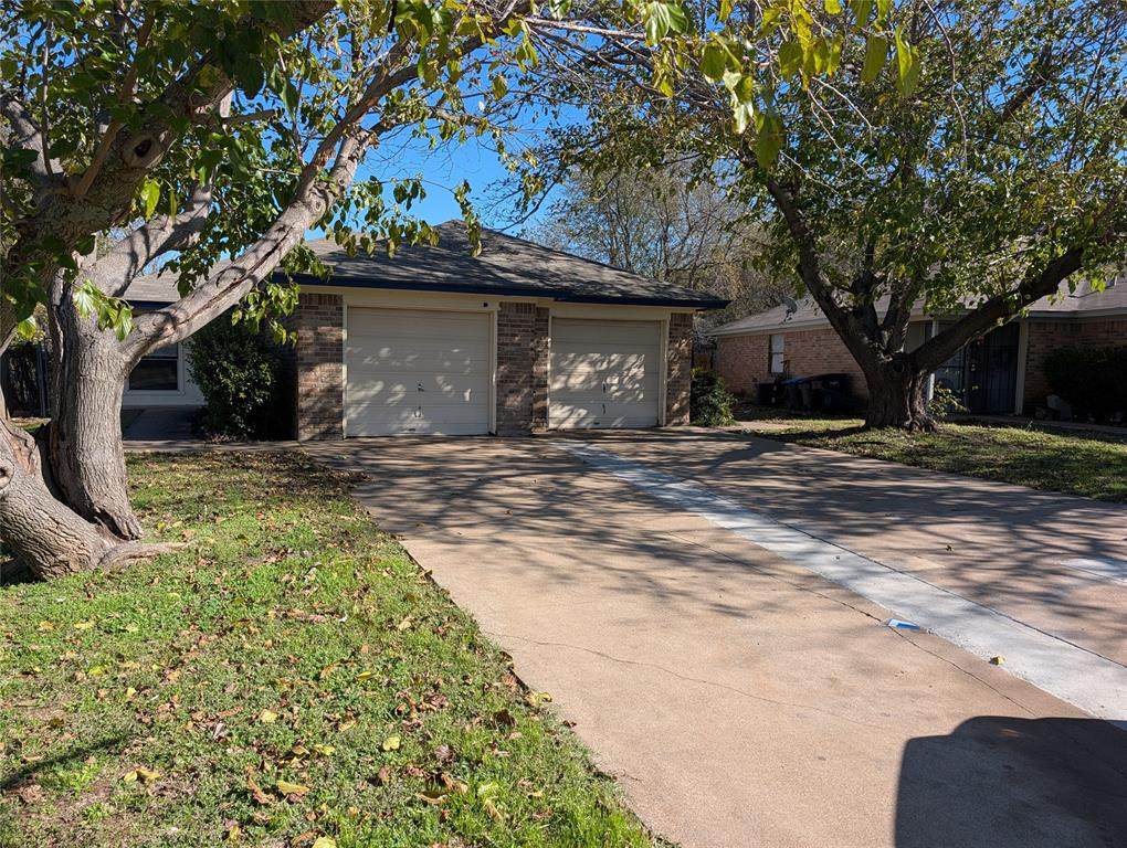 6709 Ridgecrest Court - Photo 1