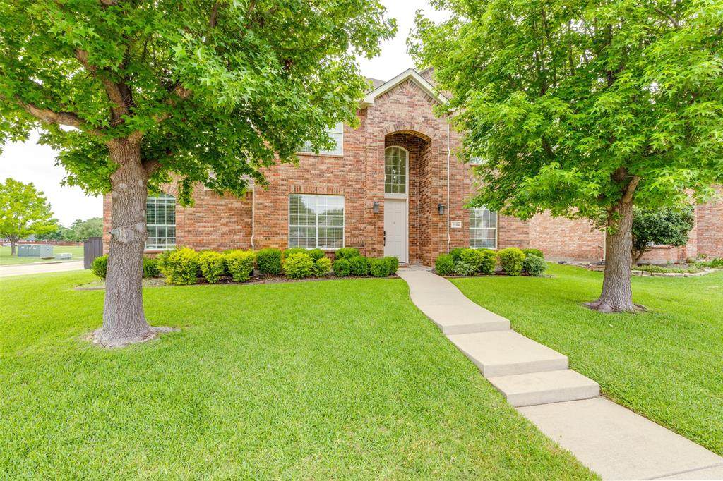 1502 Angel Falls Drive - Photo 1