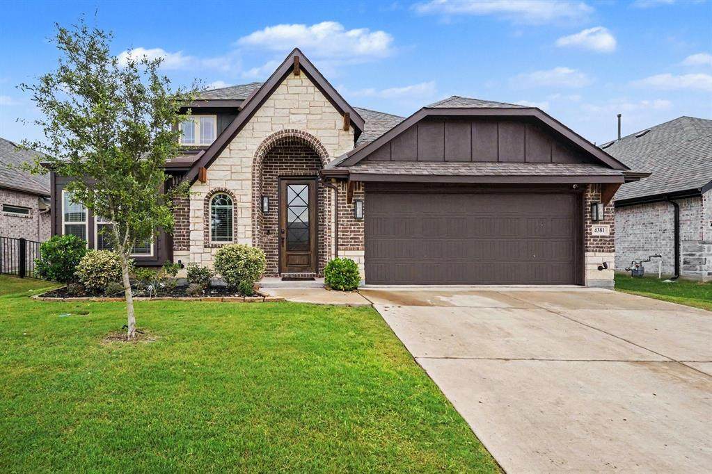 4381 Sun Meadow Drive - Photo 1