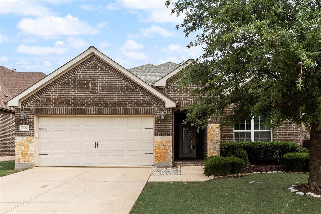 1432 Westview Lane - Photo 1