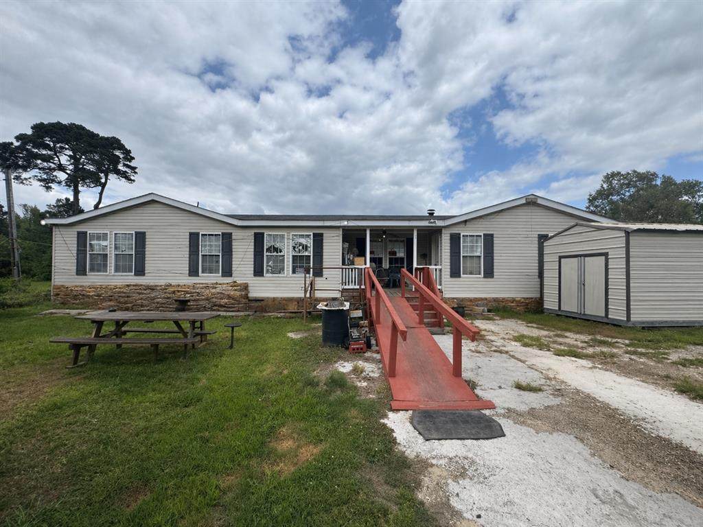 5670 Keithville Springridge Road - Photo 1