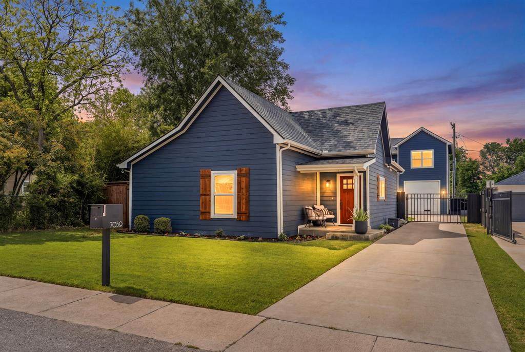 7059 Ash Street - Photo 1