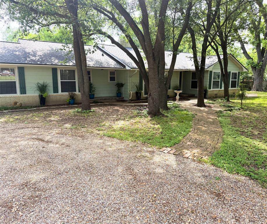 2815 43rd Street - Photo 1