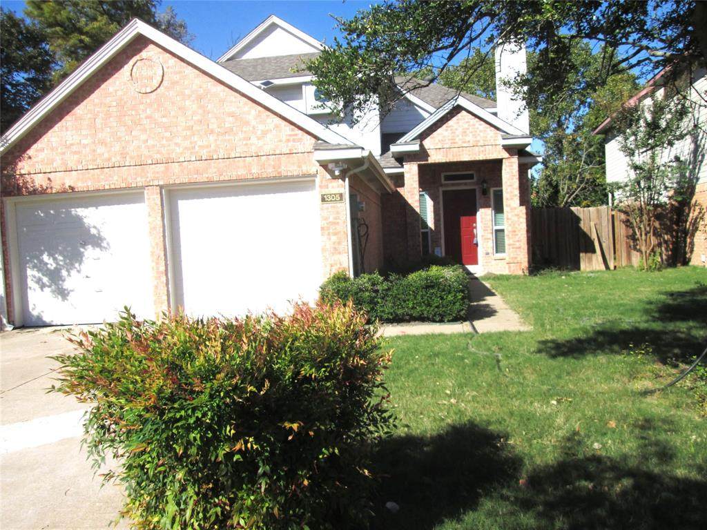 1305 Berkeley Court - Photo 1
