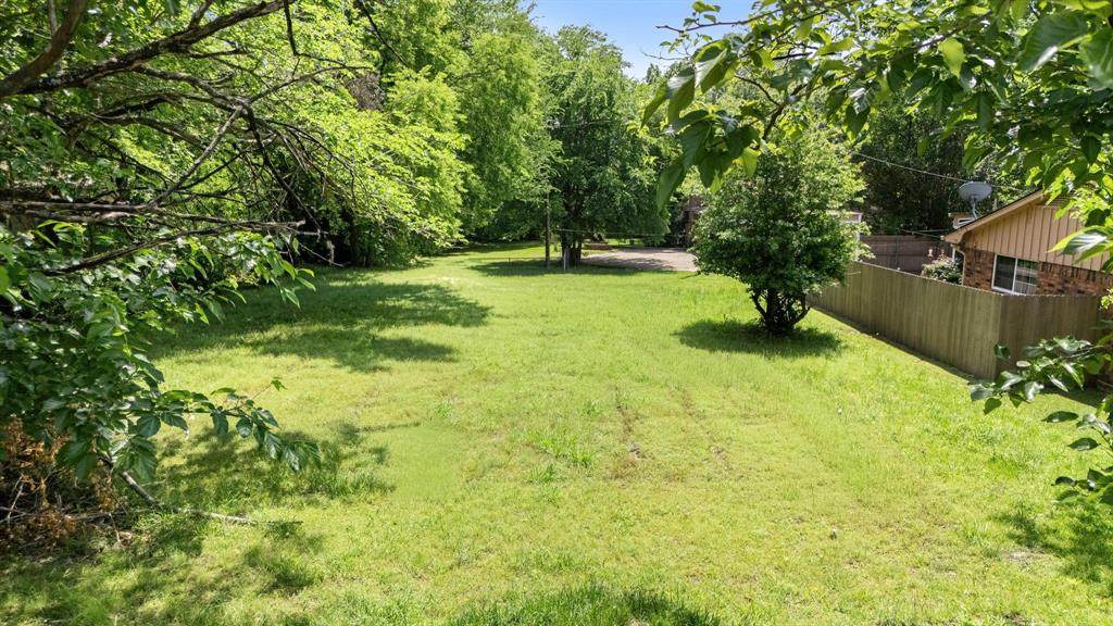 602 Wes Michael Road - Photo 1