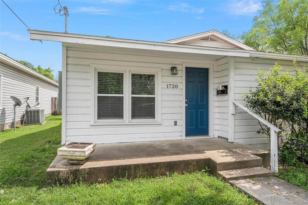 1720 Bagby Avenue - Photo 1