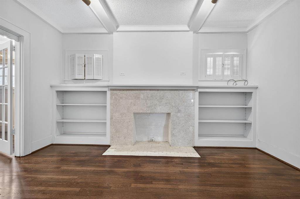 916 Hubbard Street - Photo 1