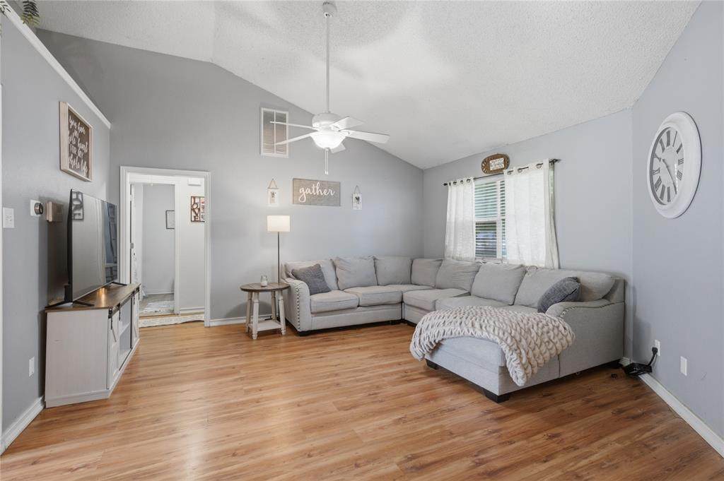 236 Seacraft Drive - Photo 1