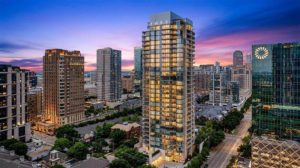 2900 Mckinnon Street - Photo 1