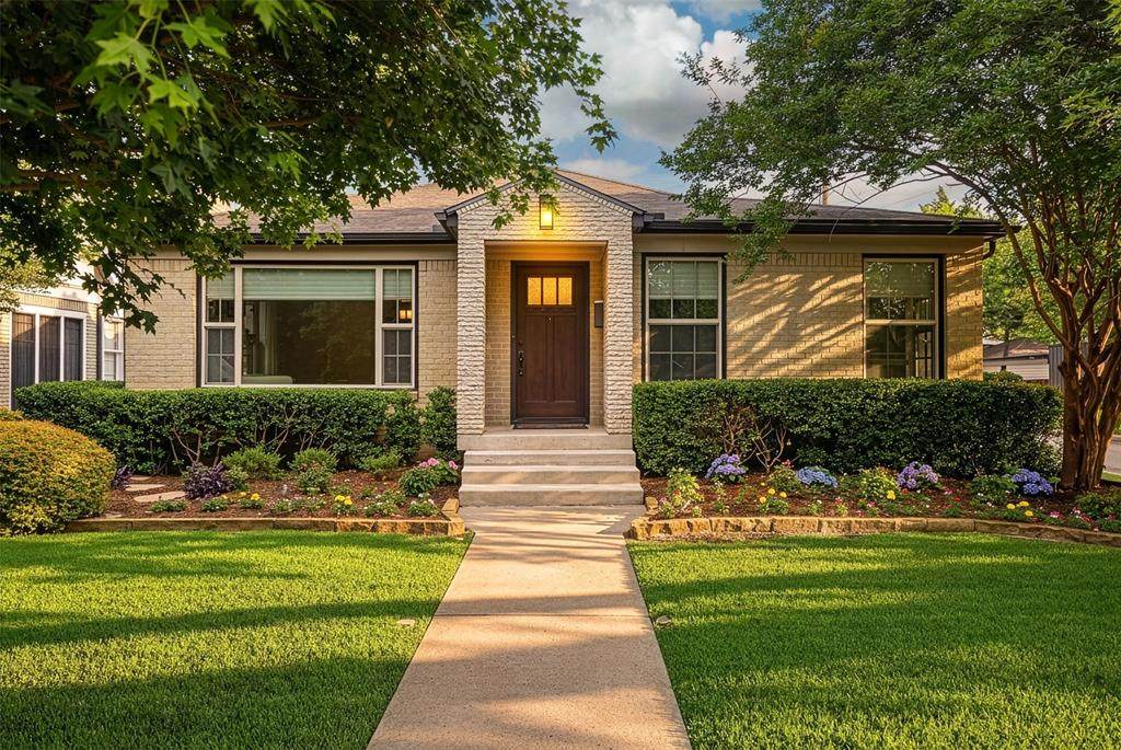 5947 Mercedes Avenue - Photo 1