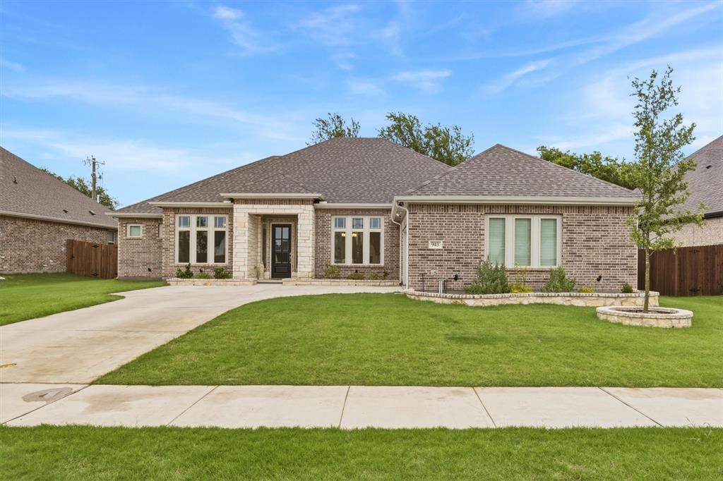 943 Richard Pittmon Drive - Photo 1