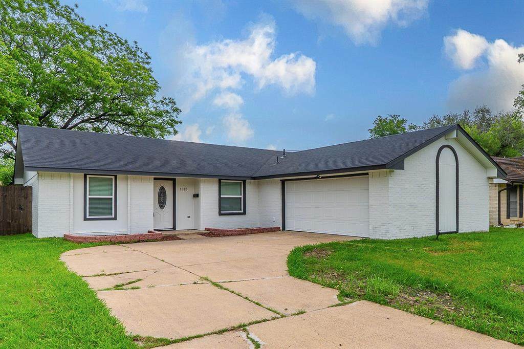 1813 Tompkins Drive - Photo 1
