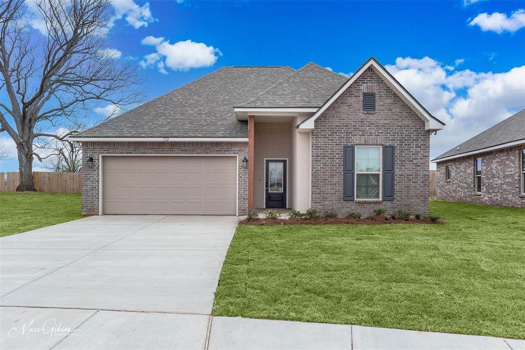 732 Crozier Drive - Photo 1