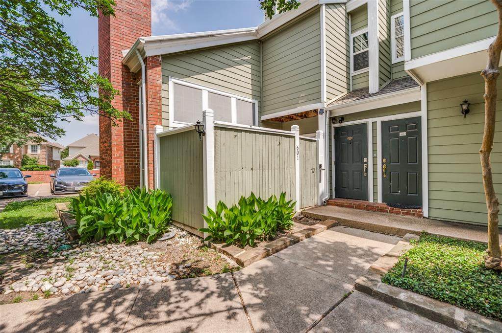 6220 Bentwood Trail - Photo 1