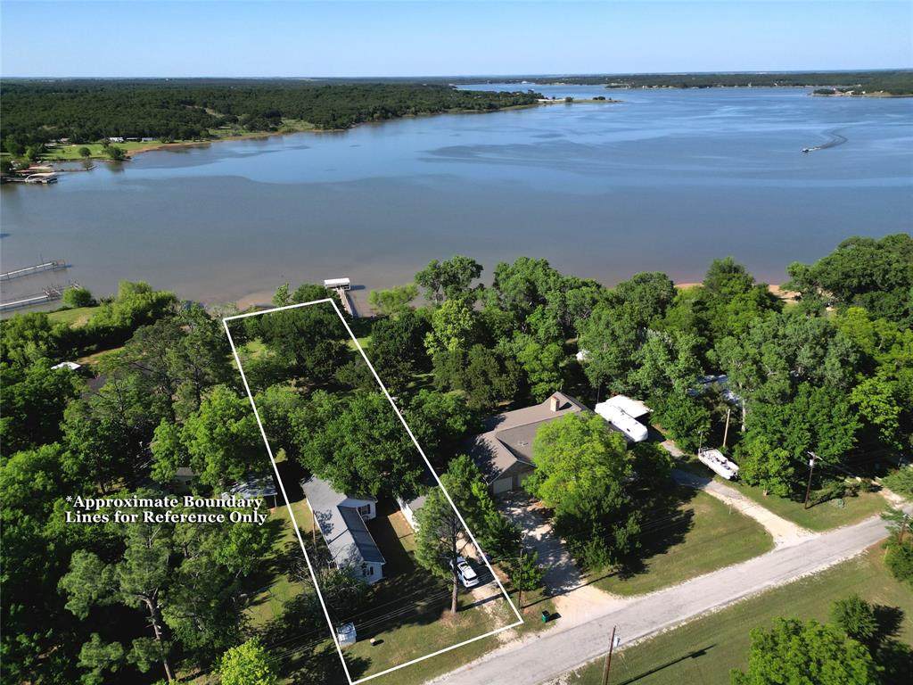 306 Oak Street - Photo 1