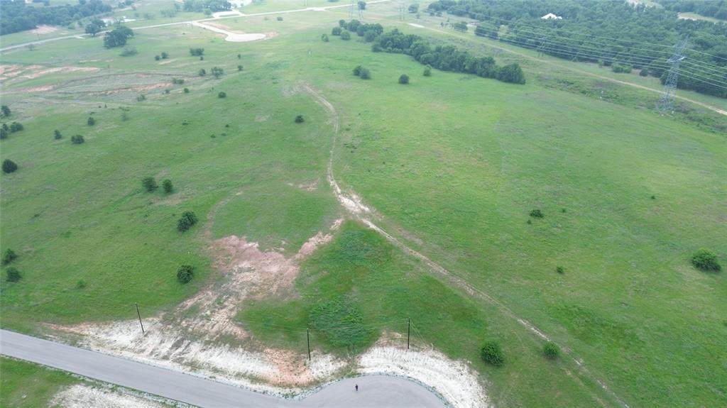 515 Rolling Hills Boulevard - Photo 1