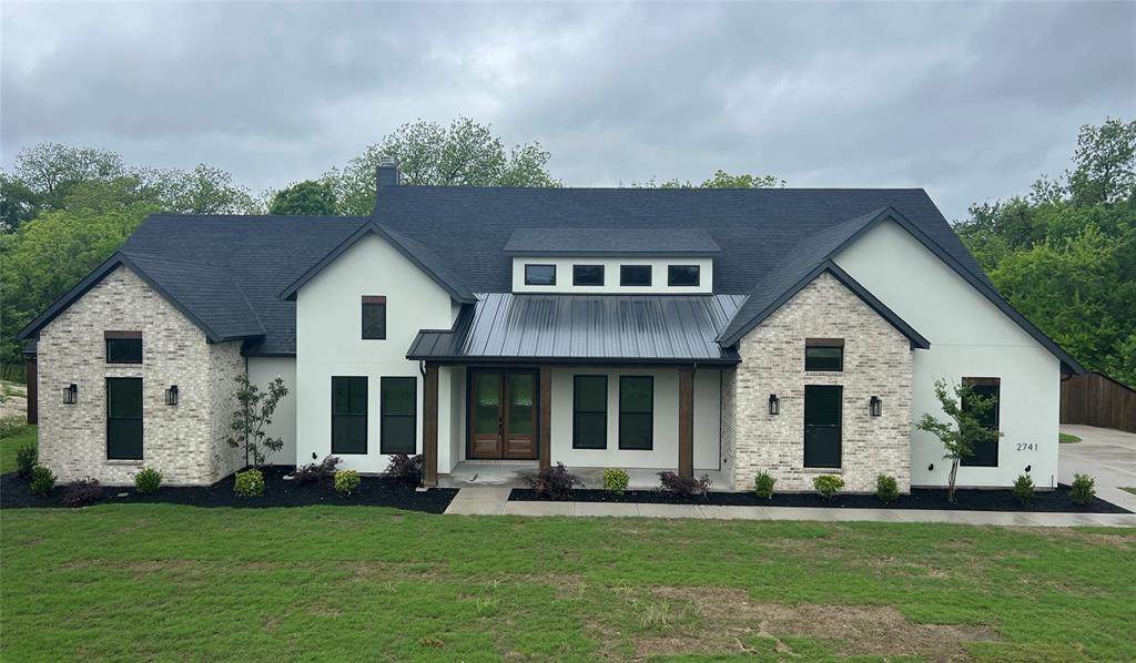 108 Aledo Heights Drive - Photo 1