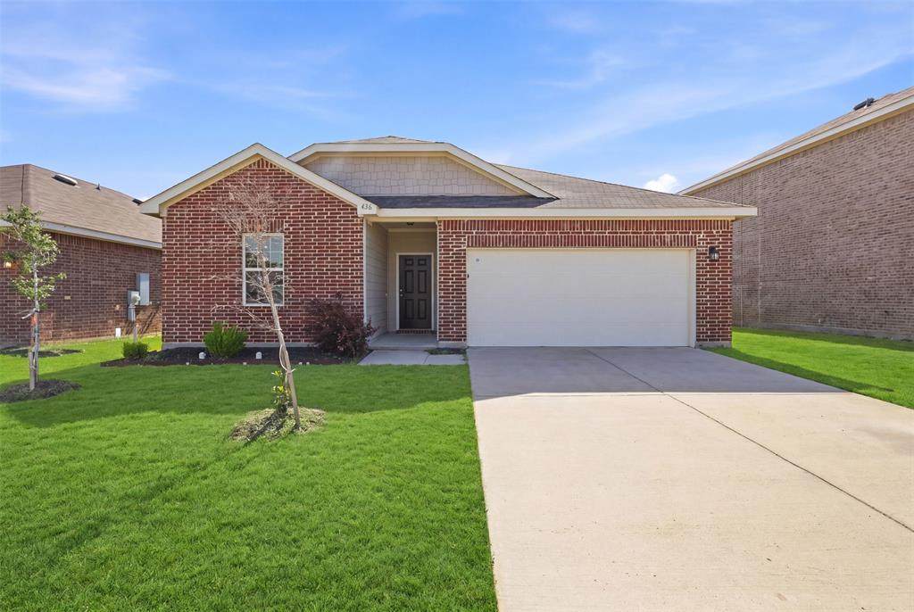 436 Canoe Way - Photo 1