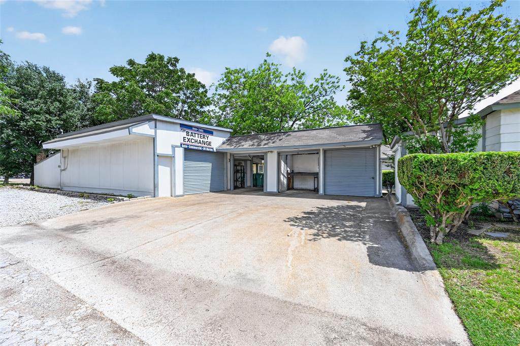 207 Hood Street - Photo 1