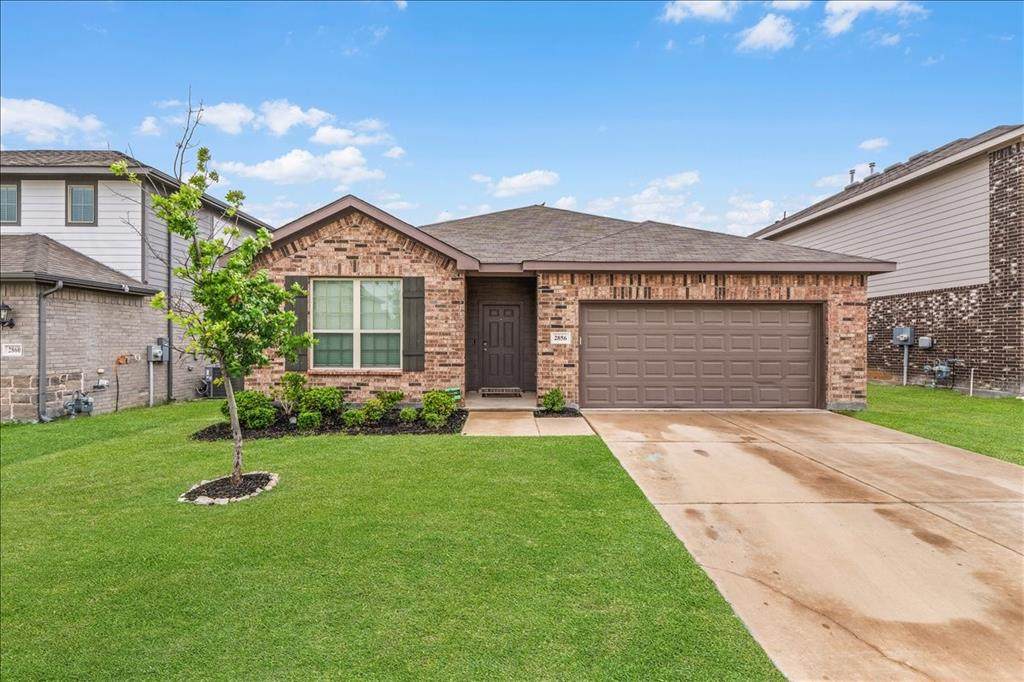 2856 Fox Trail Lane - Photo 1