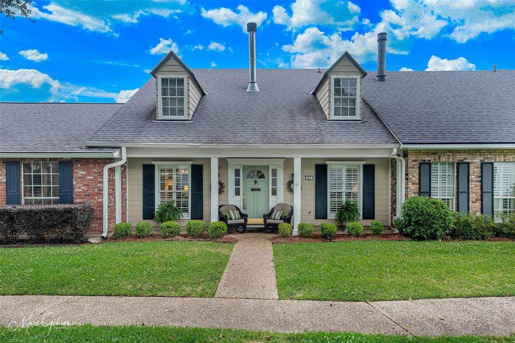 61 Tealwood Street - Photo 1