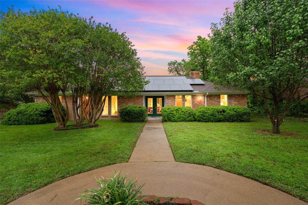3301 Loma Vista Drive - Photo 1