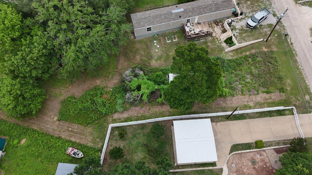 8111 Fawn Circle - Photo 1