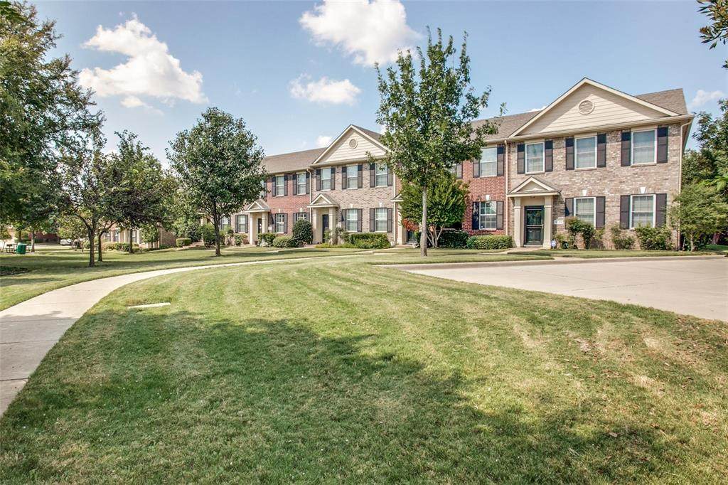 4116 Kyndra Circle - Photo 1