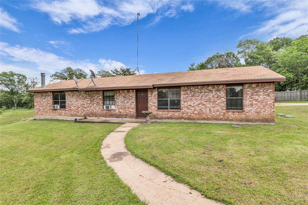 164 Deer Trail - Photo 1