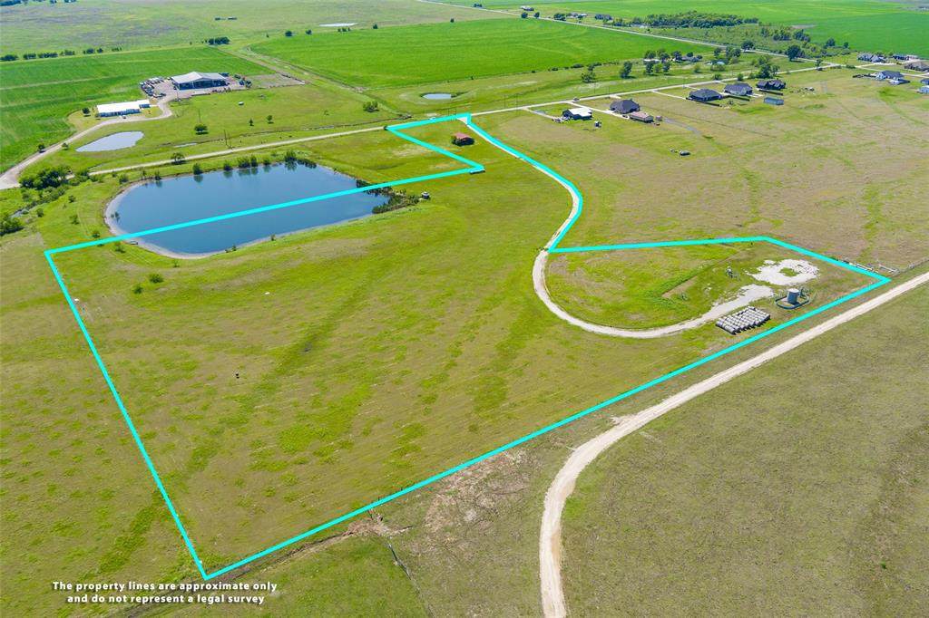 9817 County Road 408 - Photo 1